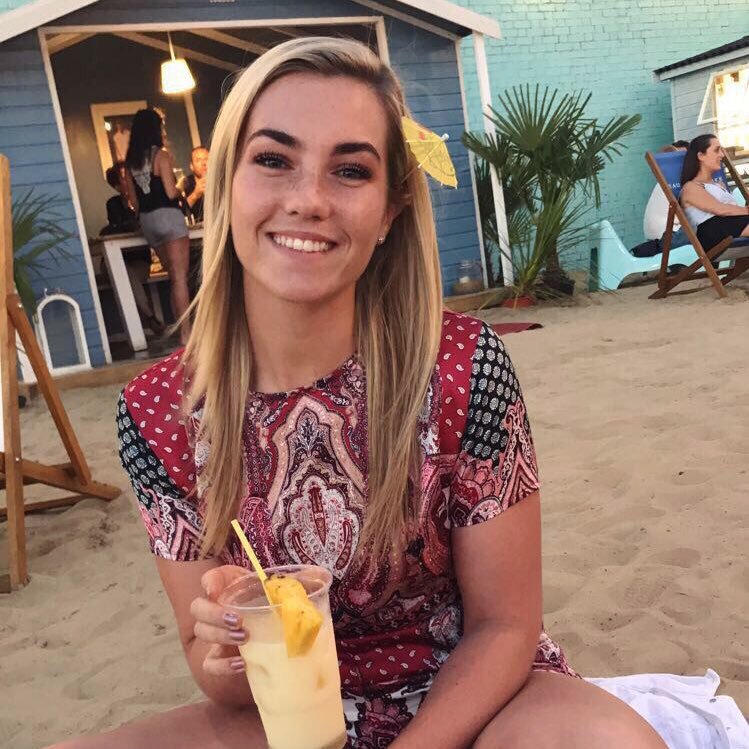 emguffick's profile picture. ✨