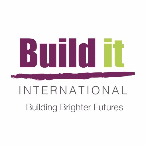 We are #BuildingBrighterFutures in Zambia. We train young unemployed people to be builders, and at the same time build vital schools & clinics 👷🏽‍♀️🛠👷🏽‍♂️