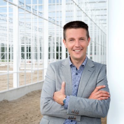 pjvdpol's profile picture. Owner Schoneveld Breeding | Family man | Teamplayer | Like: New business development, mountainbiking, telemarking