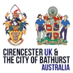 To promote awareness, communication and opportunities between the people and organisations of our two regional capitals.
10,000 miles of friendship.