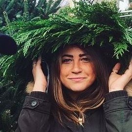 maddieclair_'s profile picture. @issues_group | rare hot takes are my own