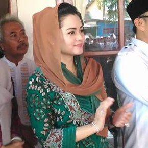 halo_novita's profile picture. DPR-RI