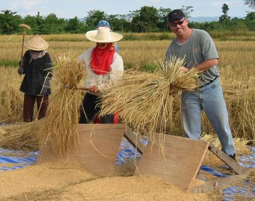 rodsalyer's profile picture. Loves coffee, sales, old motorcycles, economics and Jesus. Fueled by smart people and monumental challenges.