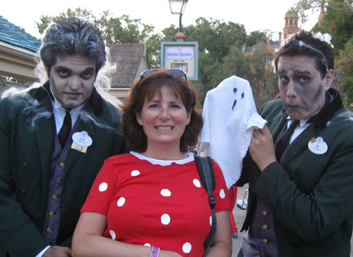 disneydevil14's profile picture. Wife, Mom, lover of all things Disney & NJ Devils fan. Affiliate Agent at The Magic for Less Travel.