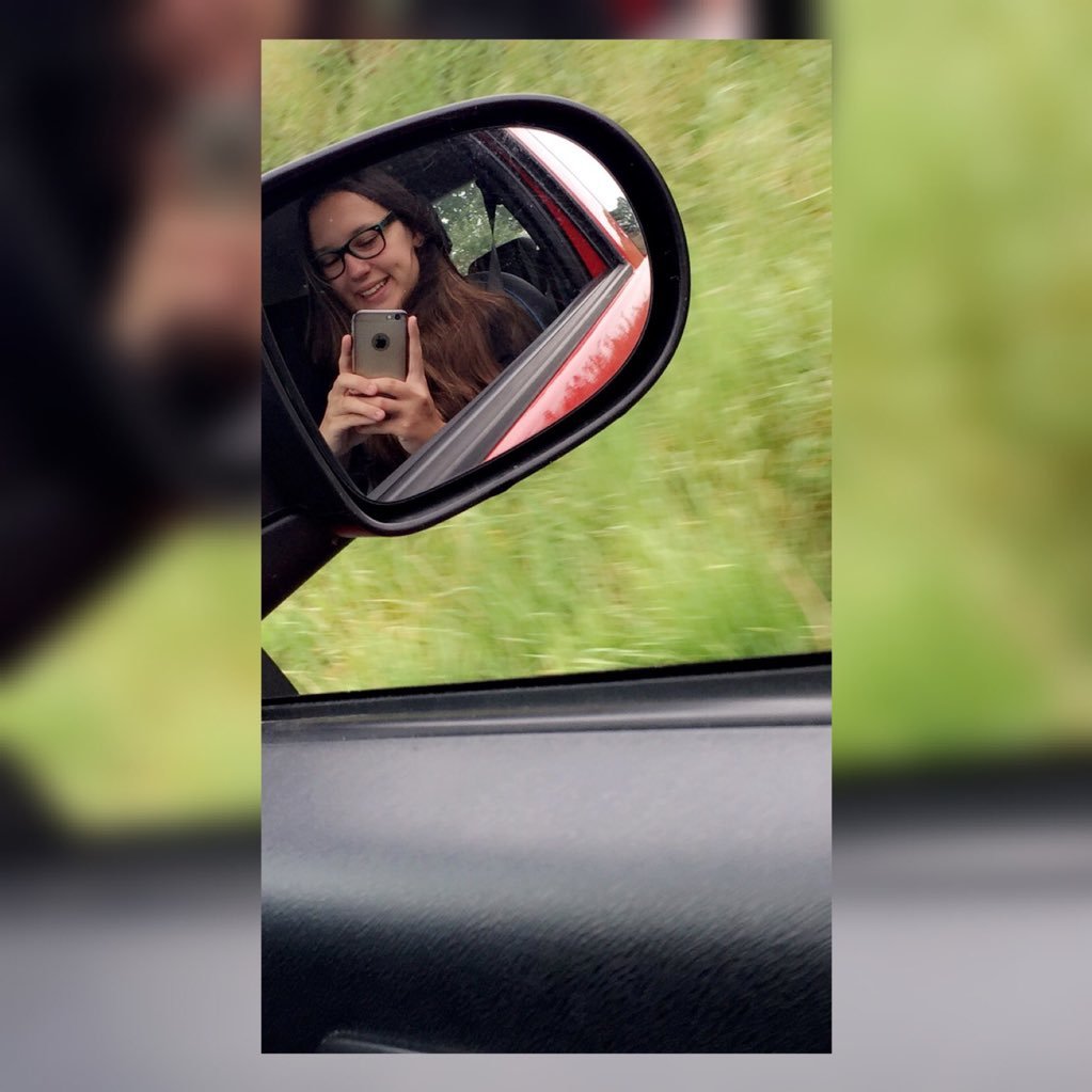 Aasahi__'s profile picture. Terminale L - vieweuse cachée de C&K - Danse, théâtre, moto, équitation - Mariée à @KhernoZa depuis le 26 juillet 2014. M