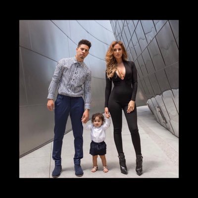 KeepingUpWithTheAceFamily ♠️ Austin Mcbroom Catherine Paiz Elle Lively #TheAceFamily They're a Youtube Family that inspire many Youtube Channel: The Ace Family