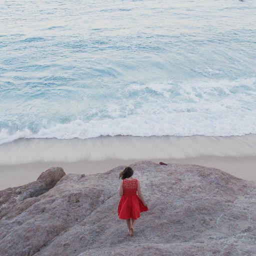 isaselby's profile picture. Isabelle Selby is a photographer based in Brooklyn, NY. Available for travel. She/her.