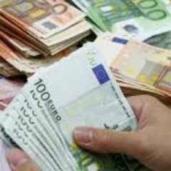 pernevoi4's profile picture. je suis un fonctionaire en couple et simple de personnaliter😎