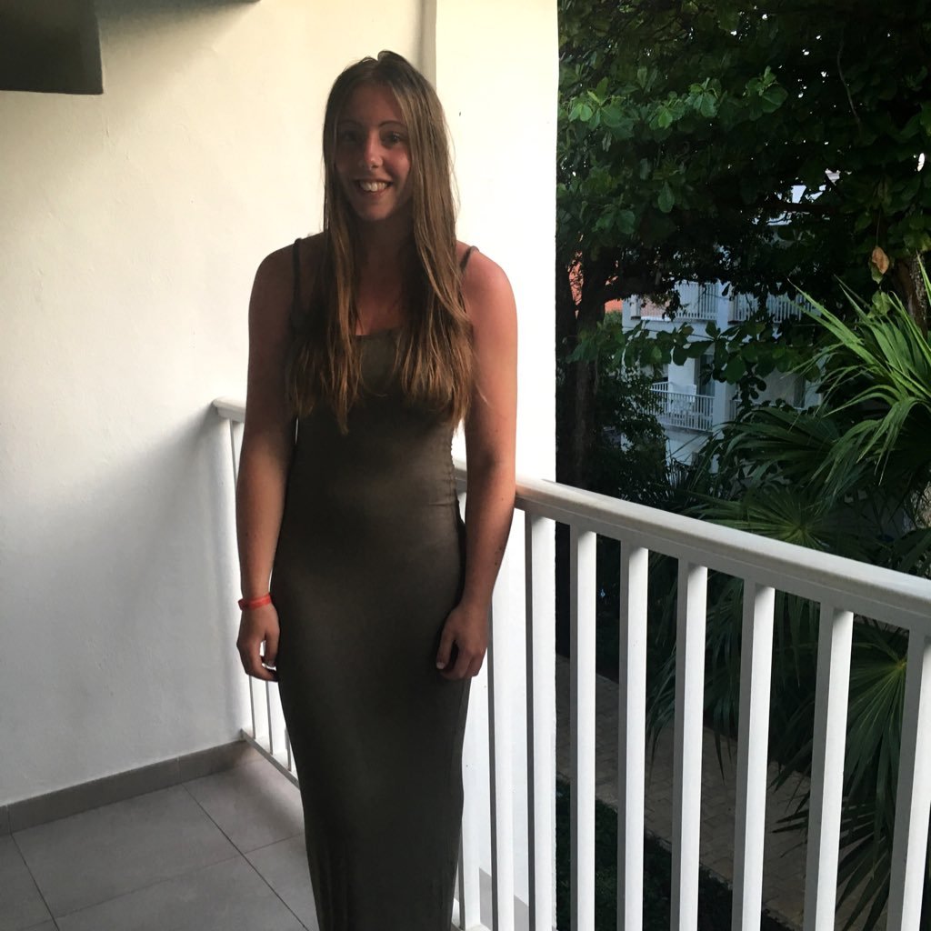 _charlieevans's profile picture. 