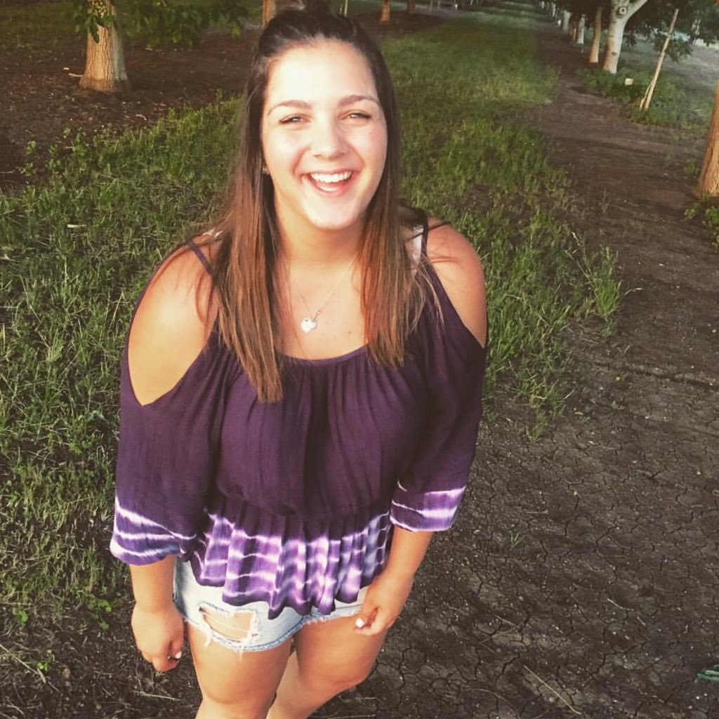 kaykayhart's profile picture. ig: @kaylahart sc: kayhart