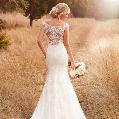 confetti_bridal's profile picture. Confetti Bridal Centre 👰🇬🇧
Largest Bridal shop in Wokingham.
200+ Dresses to choose from.
Bespoke service with a warm atmosphere. 
Call us on 01189789839.