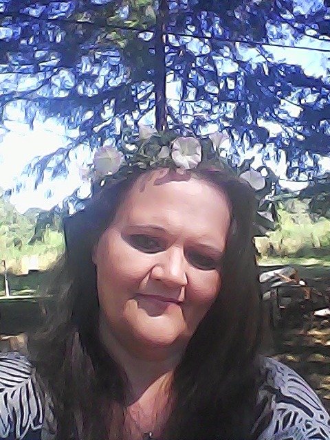 judy_laree's profile picture. Norwegian viking lovibal hippie who loves animals, and music.