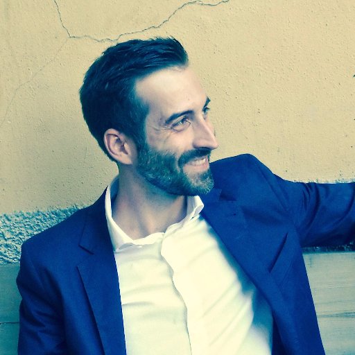 LucaAgnellini's profile picture. A Fender preferisco Gibson, tra Beatles e Rolling Stones scelgo i Ramones.