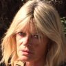 SallesEs's profile picture. ex - journaliste énergie mais aussi passionnée de politique