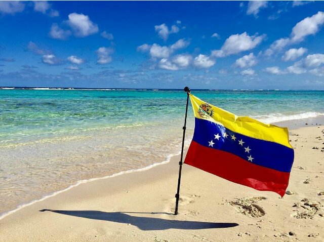 MadreMiaVzla7's profile picture. DIOS!!! Nuestro País VENEZUELA es humilde. Nuestro mejor regalo sera nuestra LIBERTAD.   FE y PACIENCIA...#TACHIRA