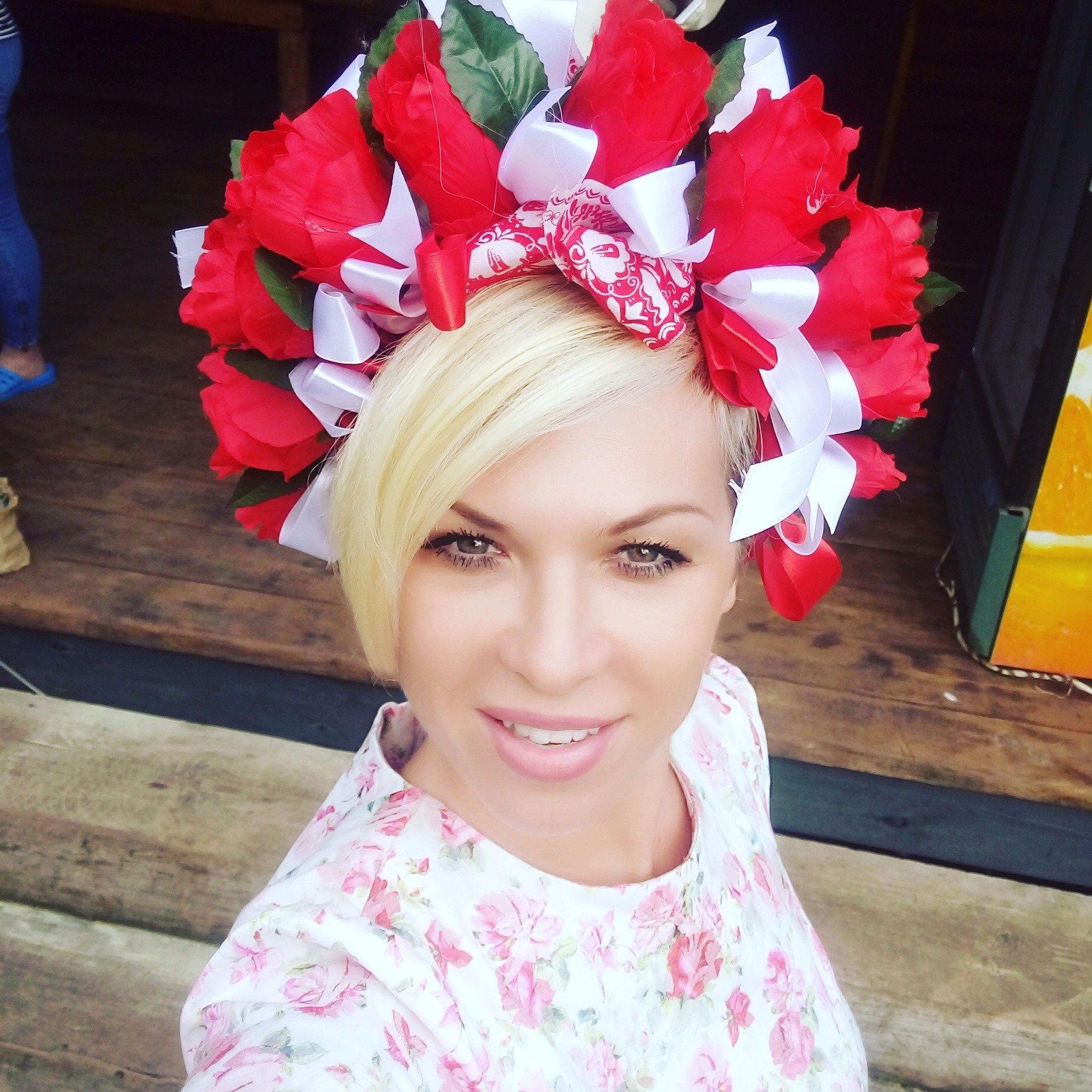 pm3sjJc3Nxea0yO's profile picture. Ведущая, певица и композитор.