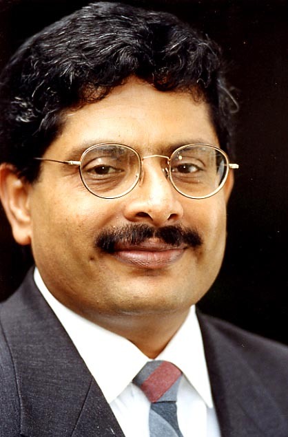 Expert on genetic modification of crops