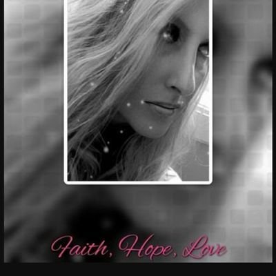 4Athena25's profile picture. 