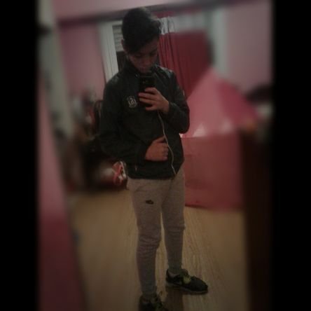 tbsanti_'s profile picture. ⓕ: Santiago taborda👈
📷:@santyyy_02👈
👻:santi_taborda02 👈

      👈sigann
