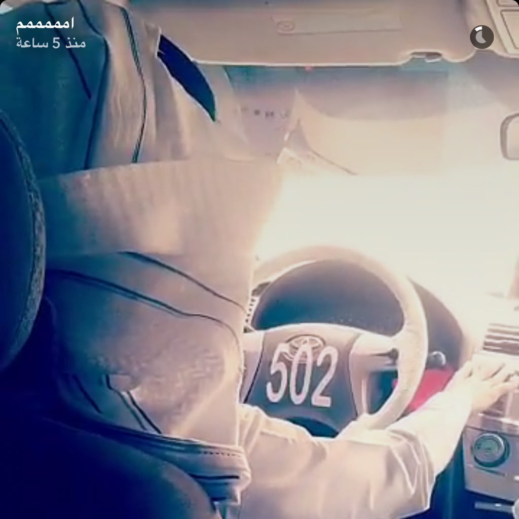 ي قلب لا تشره ولا تصير طماع  اللي مضى من حلو الأيام كافي                   ♥️💤ء.