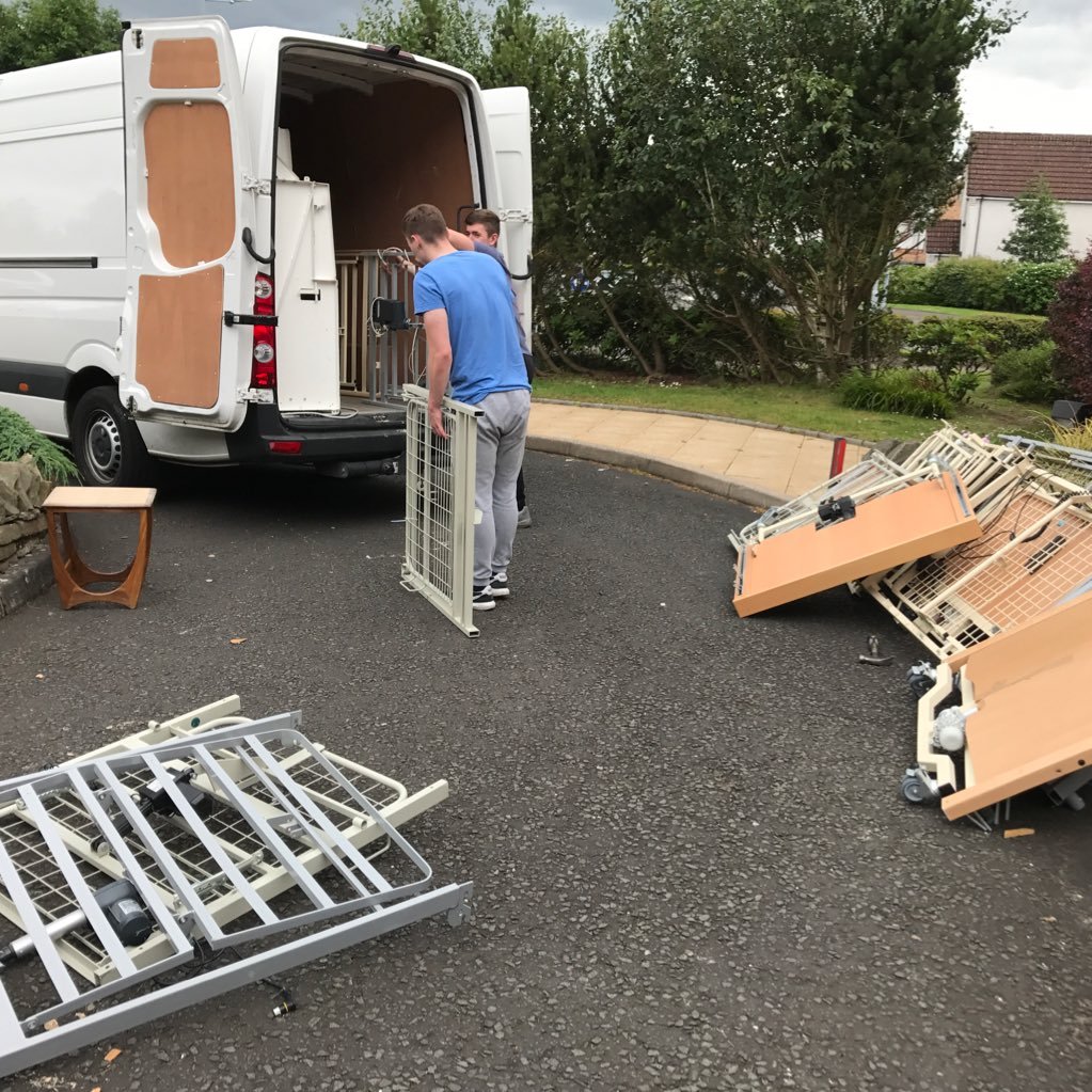 House Clearance Glasgow is a well-established, family-run clearance company. We can plan the clearance & offer excellent quotes for both large and small jobs.