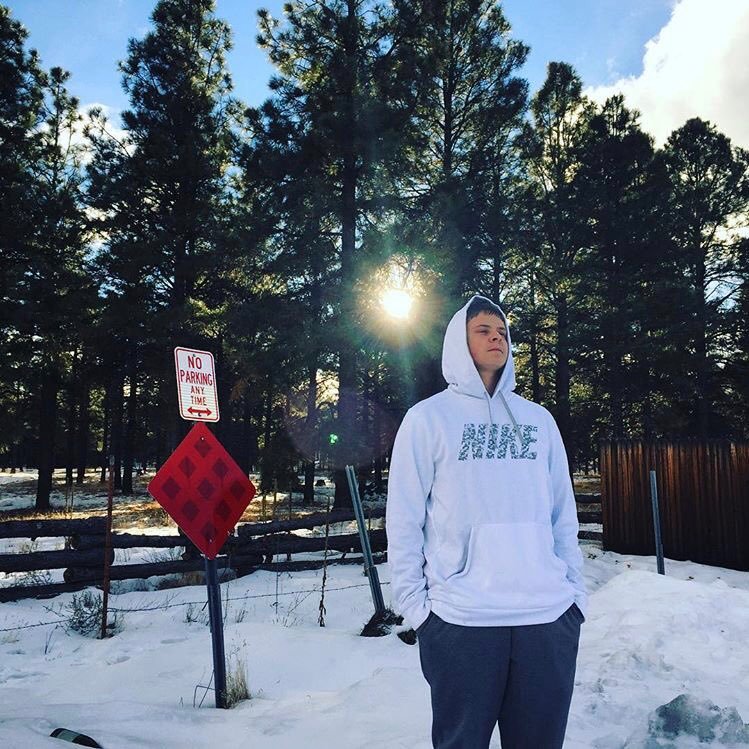 zkhernandez777's profile picture. SC: zkhernandez IG: zkhernandez777