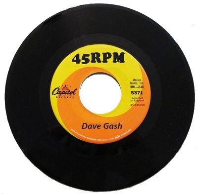 Lifelong musician and entertainer Dave Gash has put together a solo, high-energy, classic rock show called 45RPM that covers 3+ decades of popular hits.