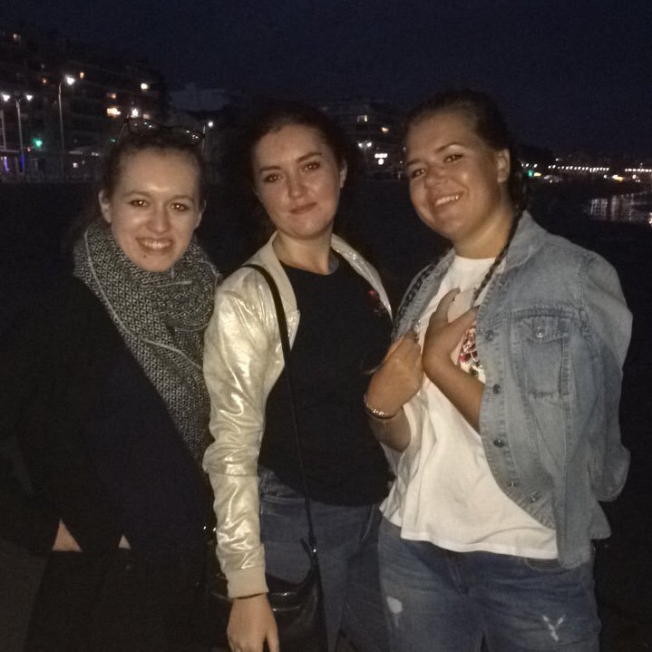 anaisachet's profile picture. 