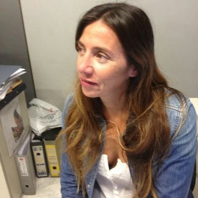 Lic en Com Social. Periodista y consultora de prensa. Co-creadora de @flordeferiamza. En IG @flordasouza. No siempre miro para el costado... ja