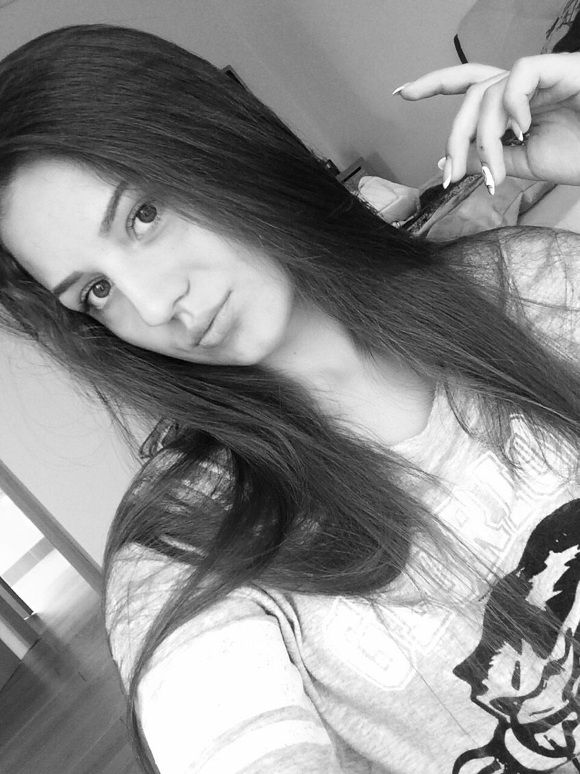 Karolina_Sav's profile picture. 