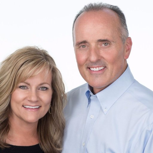 32 years experience and over 1,100 success stories helping our Buyer and Seller Clients Successfully Navigate today's Real Estate Market.