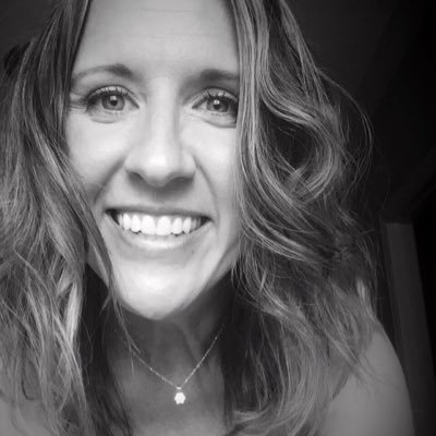 @SouthCityLR/CCM/Radio/Ministry/Jesus gal. I ❤️ my creator, my preacha hubs, my girls, my dog. Value: Transparency. accountability. Low control. Much laughter.