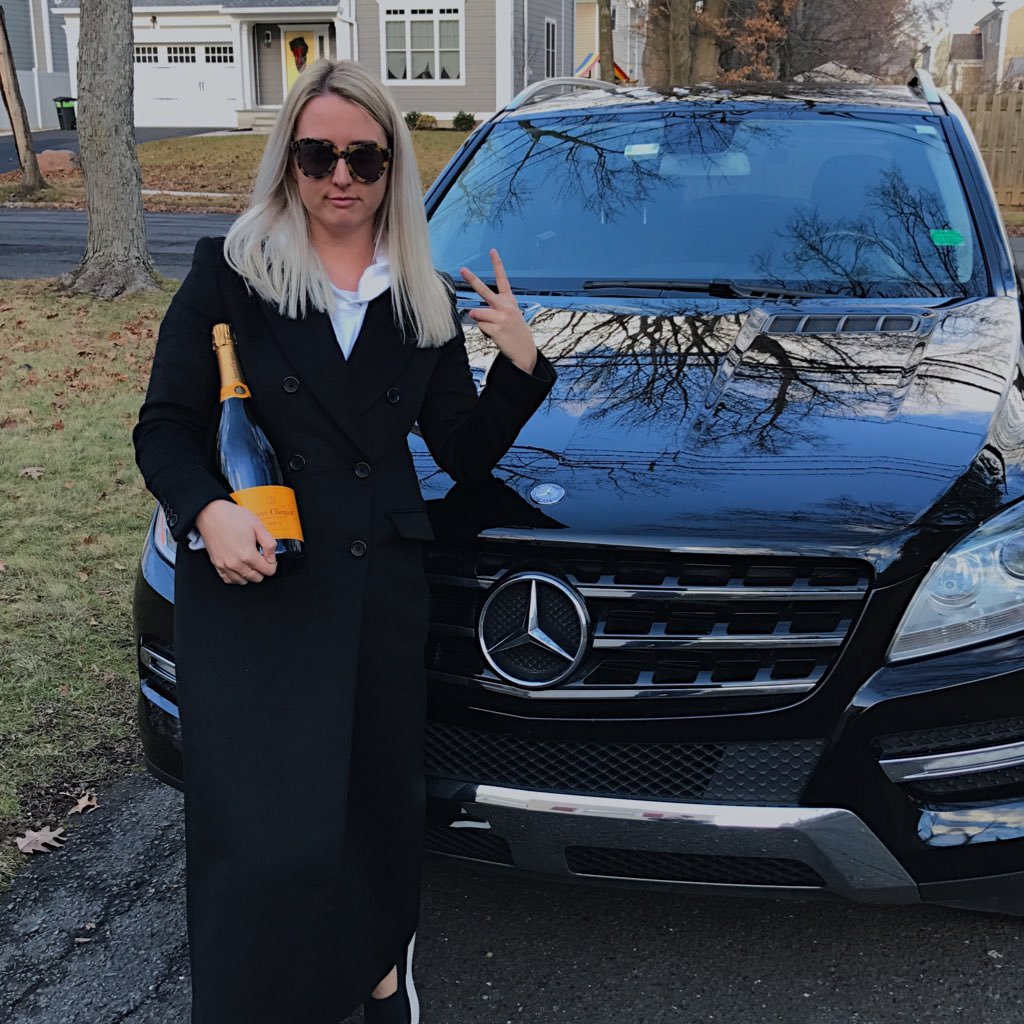 kathrynmarr's profile picture. 