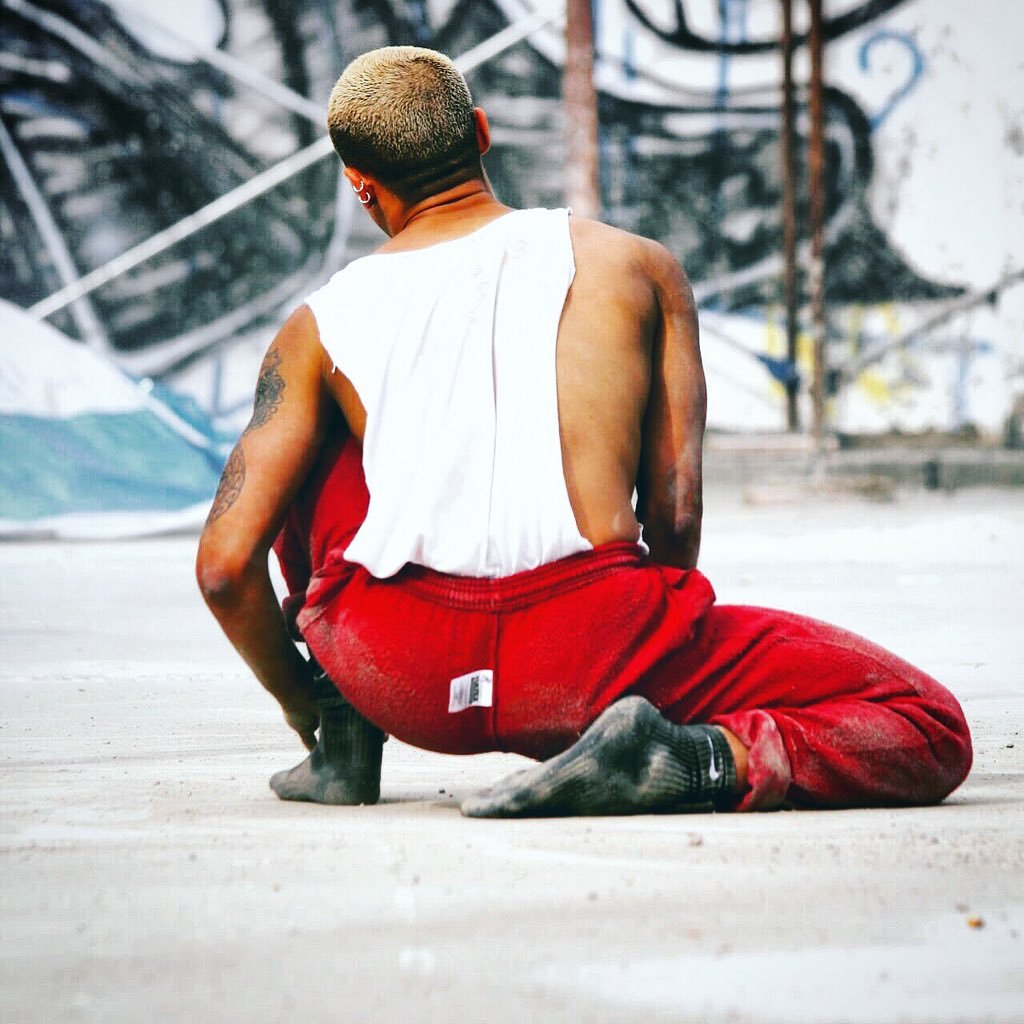 YoungXpression Photography by @_DreYoung - For Booking