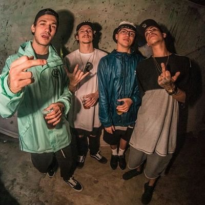 vou nem entrar no assunto// @pkfreestyle, @BuddyPoke6, @OIKCL, @adamovich_igor, minhas vidas! 🐺💙