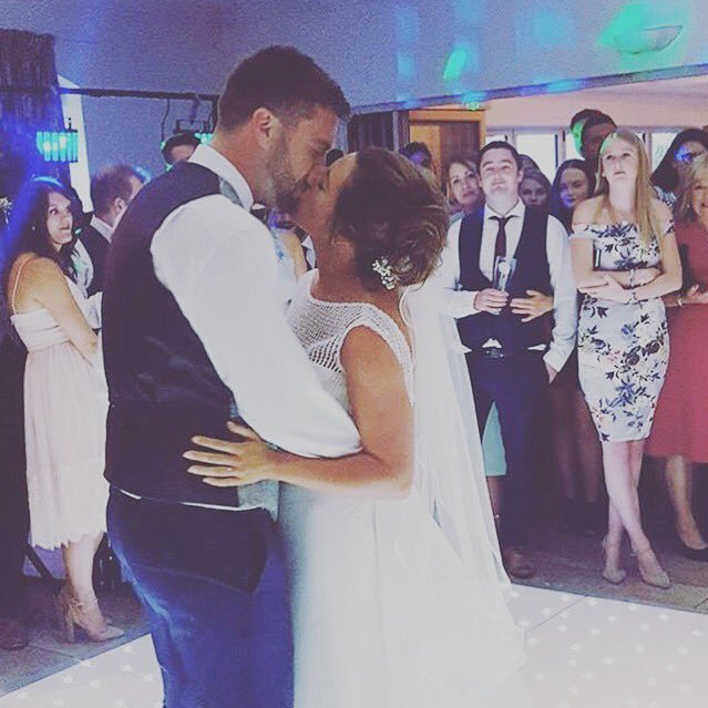 AmyHGA's profile picture. The best things in life aren't things - @toneo family, friends, travels, teaching - Instagram amyowen_87