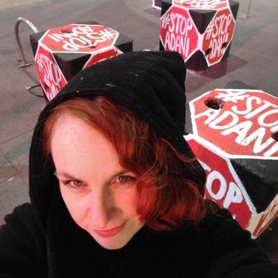 kudrakarma's profile picture. I like beets.

@kudra@aus.social
@kudra@pixelfed.nz
#UBI techno-#Georgist #4dayworkweek #evs

Let's decouple our ideas of innate human value from jobs, mmk?