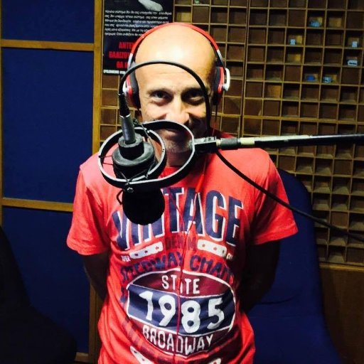 Running streaker since April01, 2003. Father of a son. Radio DJ for ages: diamonds, the radio show, weekdays 22:00-23:00, greek time, https://t.co/oLbWVRVU8T
