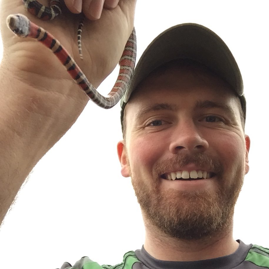 Postdoc Fellow, Ginsburg Lab
University of Michigan Life Sciences Institute 
#Coevolution, #Venom, #Herpetology. 
||| Journey before Destination |||