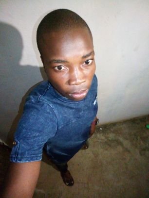 Foster_sibiya1's profile picture. I'm on twitter to make friends and learn more from you, and i will teach what i know..... Oh and i do follow back:);)