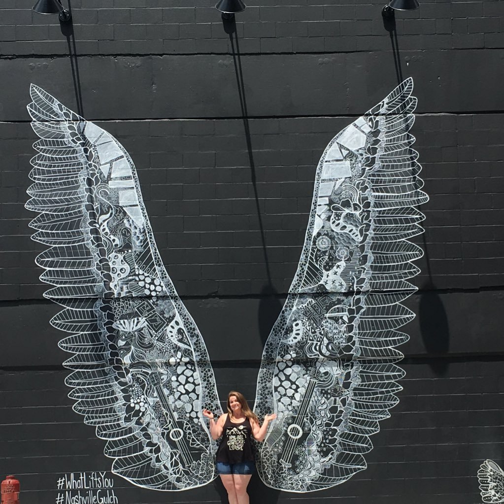 m22hicks's profile picture. Just a run of the mill average girl...with a heart full of love, a smile for all, and flair for finding all the random beauty that surrounds us