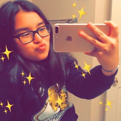 qveen_life's profile picture. hi . 🙂🌪