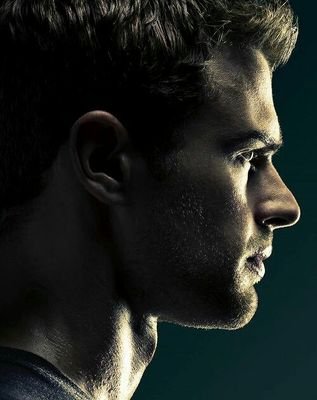 I have the rank. I. Am. The. Leader.
/Me/. Not @MachineHunter_ // {SV RP 18+} #OC #TerminatorRP #Timebomb #BPRP