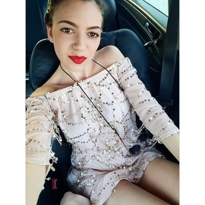 Nicoletrikomiti's profile picture. 📍cyprus 🇨🇾 
♏ scorpion 
•Modeling
•Dance
•Fashion 
•Style