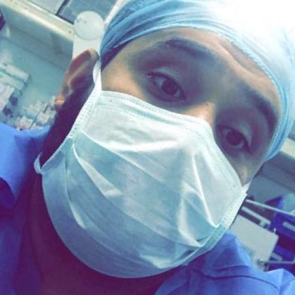 استشاري جراحة الفم و الوجه والفكين . أستاذ مساعد سابق في كلية طب الاسنان جامعة المجمعة .