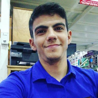 Quiero vivir más vidas que la que me corresponde, viajar a los paisajes que toda memoria esconde. Snap: andres_torres04