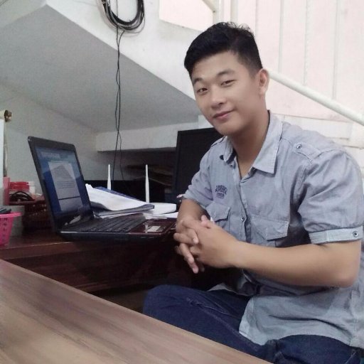 Peneliti dan pengamat hukum  
consultans law
e_mail. stepanussatoko@gmail.com
whatshap: 081363024969