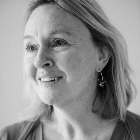 Psychotherapist, journalist, media consultant, mum, dog lover, traveller (and unavoidably Welsh).
