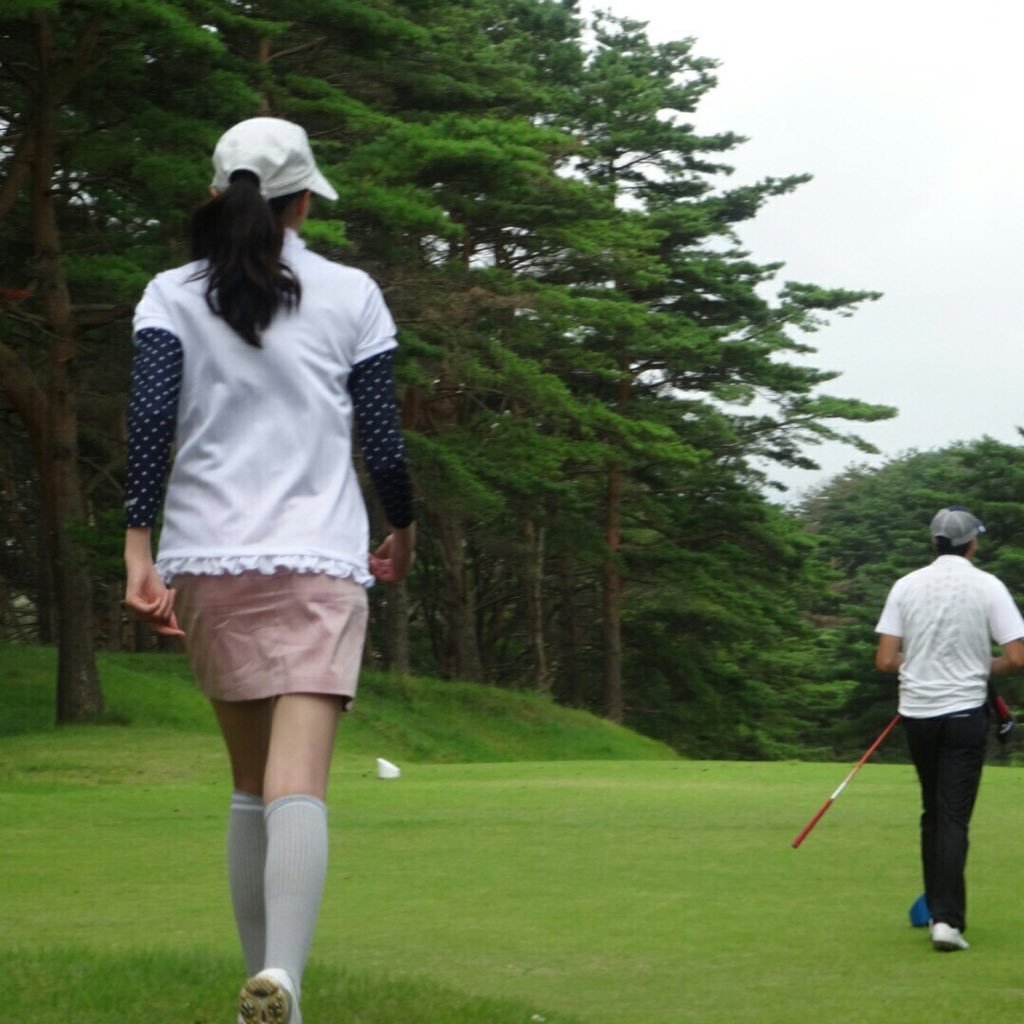 golf_y_m's profile picture. 山梨大学医学部ゴルフ部です♪︎♪︎(*´▽︎`*)ﾉﾞ 新入生のみなさん、ご入学おめでとうございます！こちらにはゴルフ部の活動や新歓情報を決まり次第載せていきます！興味ある人はリプやDMにお気軽にどうぞ〜 ✨インスタもやってます‼👀 #春から梨医