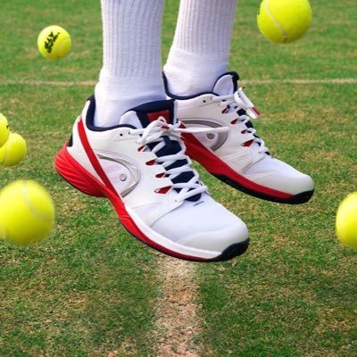 Goodwin's Tennis Academy is the most prestigious Northern Beaches coaching facility. Headed by Joel Goodwin and offers a variety of tennis programs.